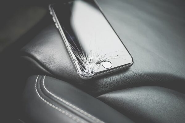 Iphone screen repair